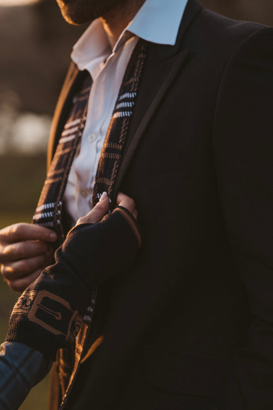 OUTLET: Highland Tartan Tie Navy