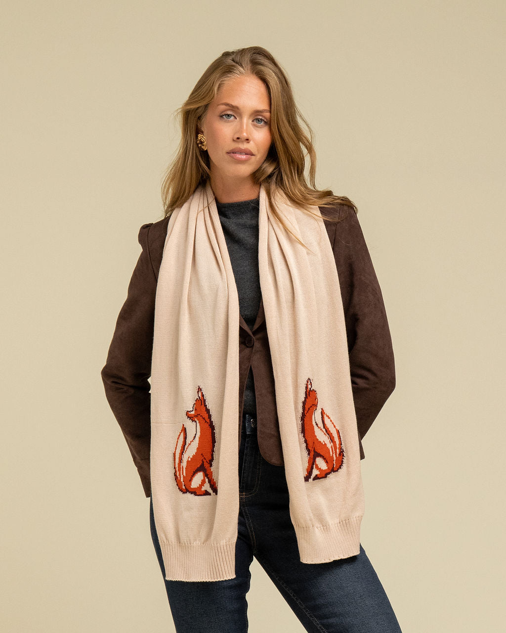 OUTLET: Curious Fox Scarf