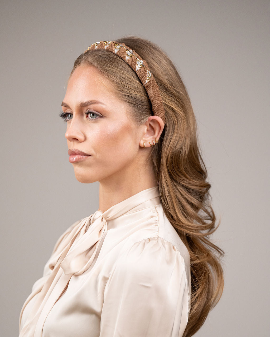OUTLET: Twisted Chain Hairband Tan/White